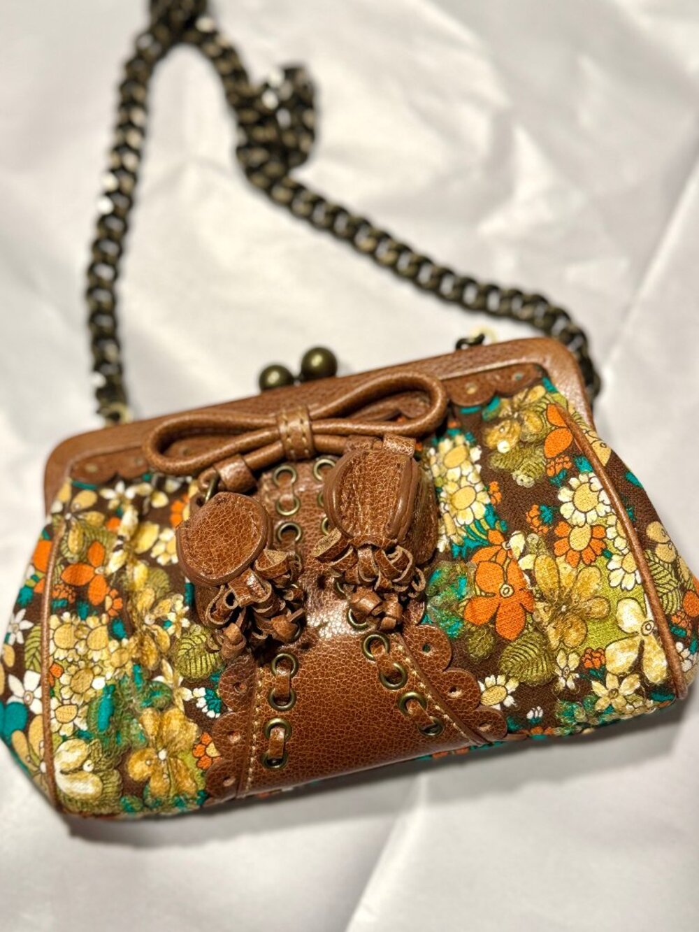 Isabella Fiore Floral Kiss Lock Shoulder Bag